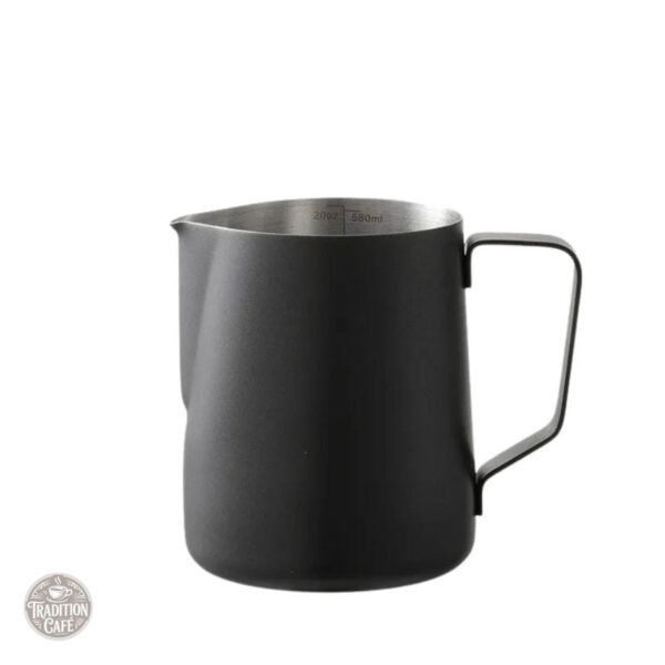 Pichet à lait design pratique pour les amateurs de café