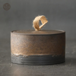 Boîte artisanale en céramique japonaise