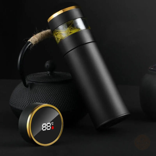 bouteille-infuseur-noire-elegante-acier-inoxydable-1 Bouteille infuseur noire élégante en acier inoxydable