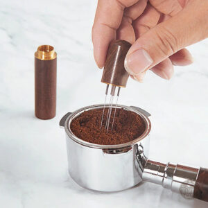 Broyeur de café compact en acier inoxydable élégant