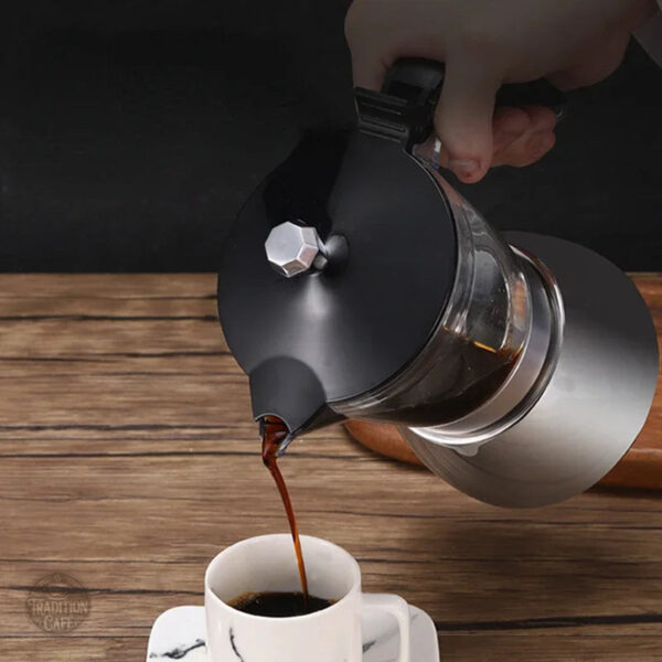 Accessoire de cuisine : cafetière italienne inox chic