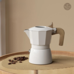 Cafetière Italienne, modèle blanc, petite taille