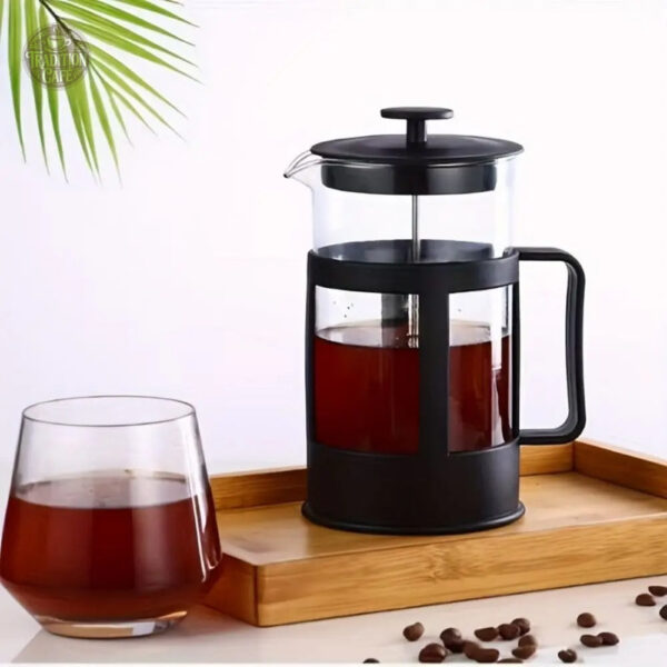 cafetiere-italienne-piston-elegante-verre-1 Cafetière à piston en verre élégante pour un café savoureux
