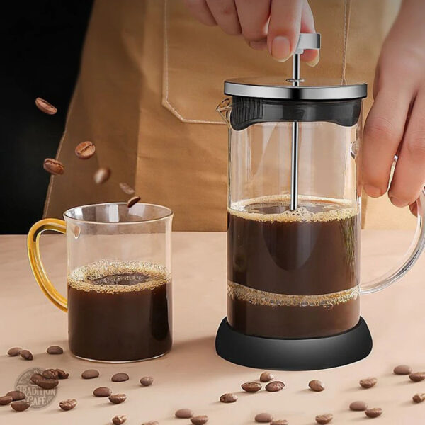Cafetière en verre, piston inox, préparation café facile