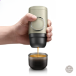 Cafetière à capsules pratique pour un espresso rapide