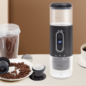 Cafetière Portable Noire pour un café en déplacement