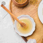 Ustensile à miel allongé pour une utilisation facile