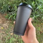 Gobelet réutilisable plastique avec capuchon ergonomique
