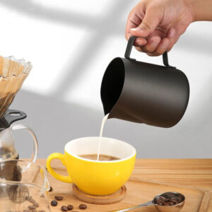 Grande Tasse Inox Noire avec Anse Ergonomique