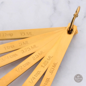 Set de 6 cuillères doseuses dorées pour cuisine