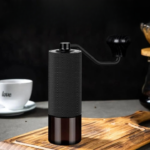 Moulin à café manuel et portable au design élégant