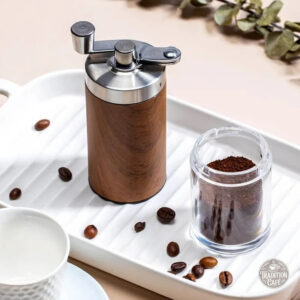 Moulin manuel avec design bois pour moudre le café