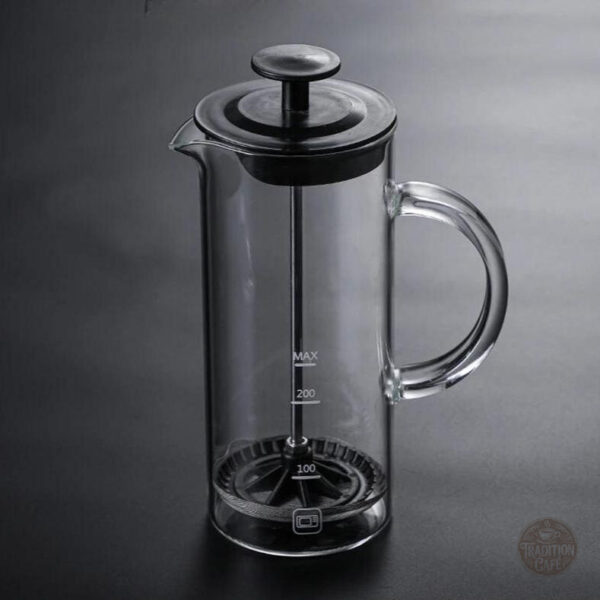 Accessoire café : mousseur à lait manuel en carafe
