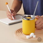 Mug Café jaune, pratique et moderne pour les déplacements