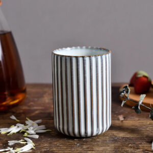Mug en Grès Blanc à Rayures