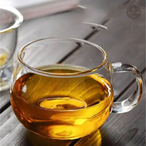 Mug en verre pour infusions, pratique et design
