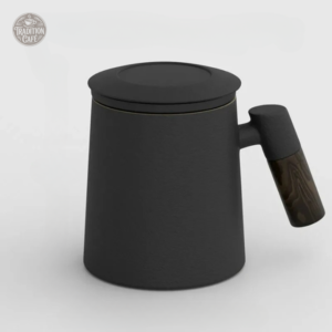 Mug design en céramique pour le thé