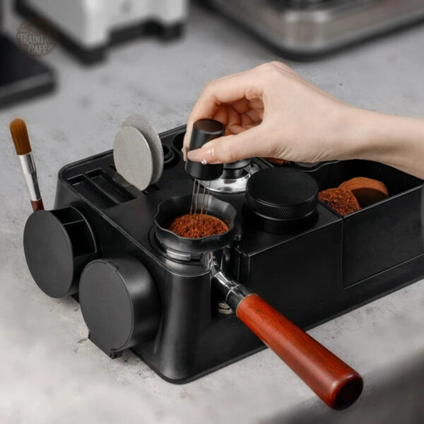 Outil de café pour un dosage parfait des grains