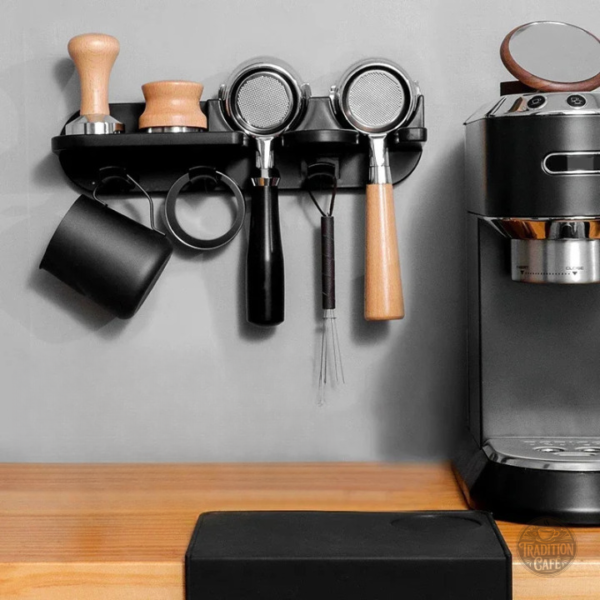 Accessoire café noir, station de tassage murale design moderne