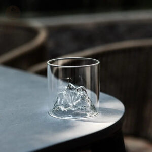 Verre relief montagne pour une expérience café unique