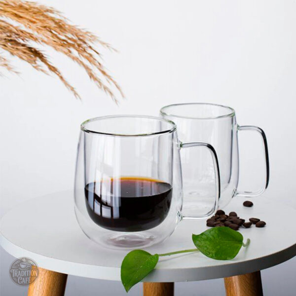 Tasse transparente épaisse pour café élégant