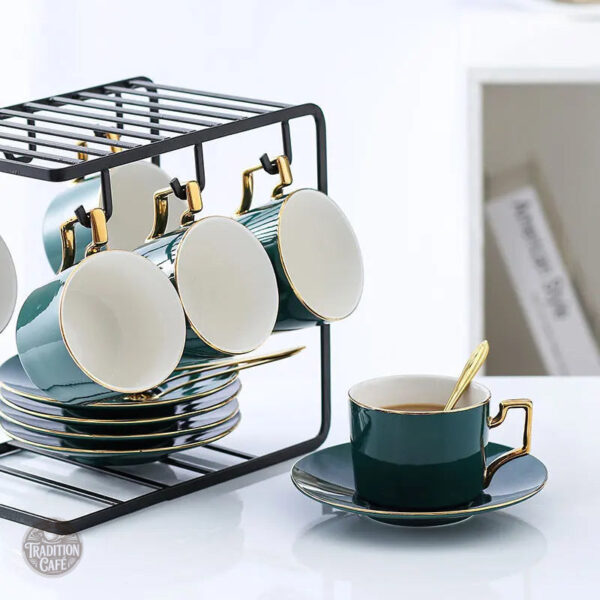 Tasse à café avec support moderne et raffiné