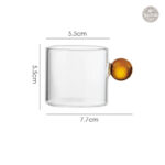 Tasse expresso moderne en verre avec design innovant