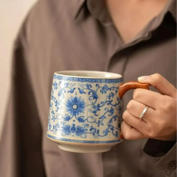 Élégante tasse à thé chinoise pour amateurs de thé