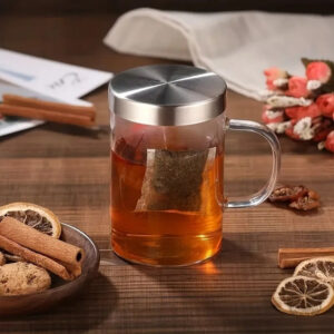 Tasse à thé en verre, design minimaliste pour un style épuré