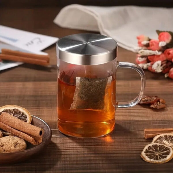 Tasse à thé en verre, design minimaliste pour un style épuré