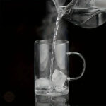 Tasse transparente pour savourer votre thé avec élégance