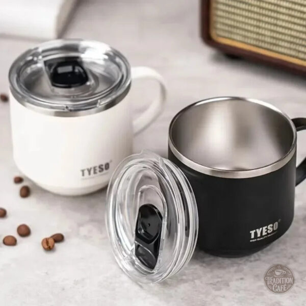 Tasse Thermos pratique avec couvercle clair