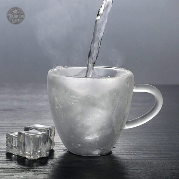 Tasse en verre cœur pour boissons chaudes
